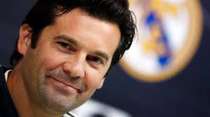 Solari vence depois de assumir o cargo